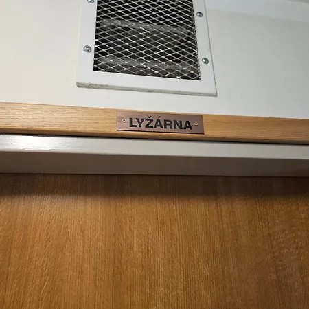 Rodinny 3 - 1x Parkovaci Misto K Dispozici Zdarma *